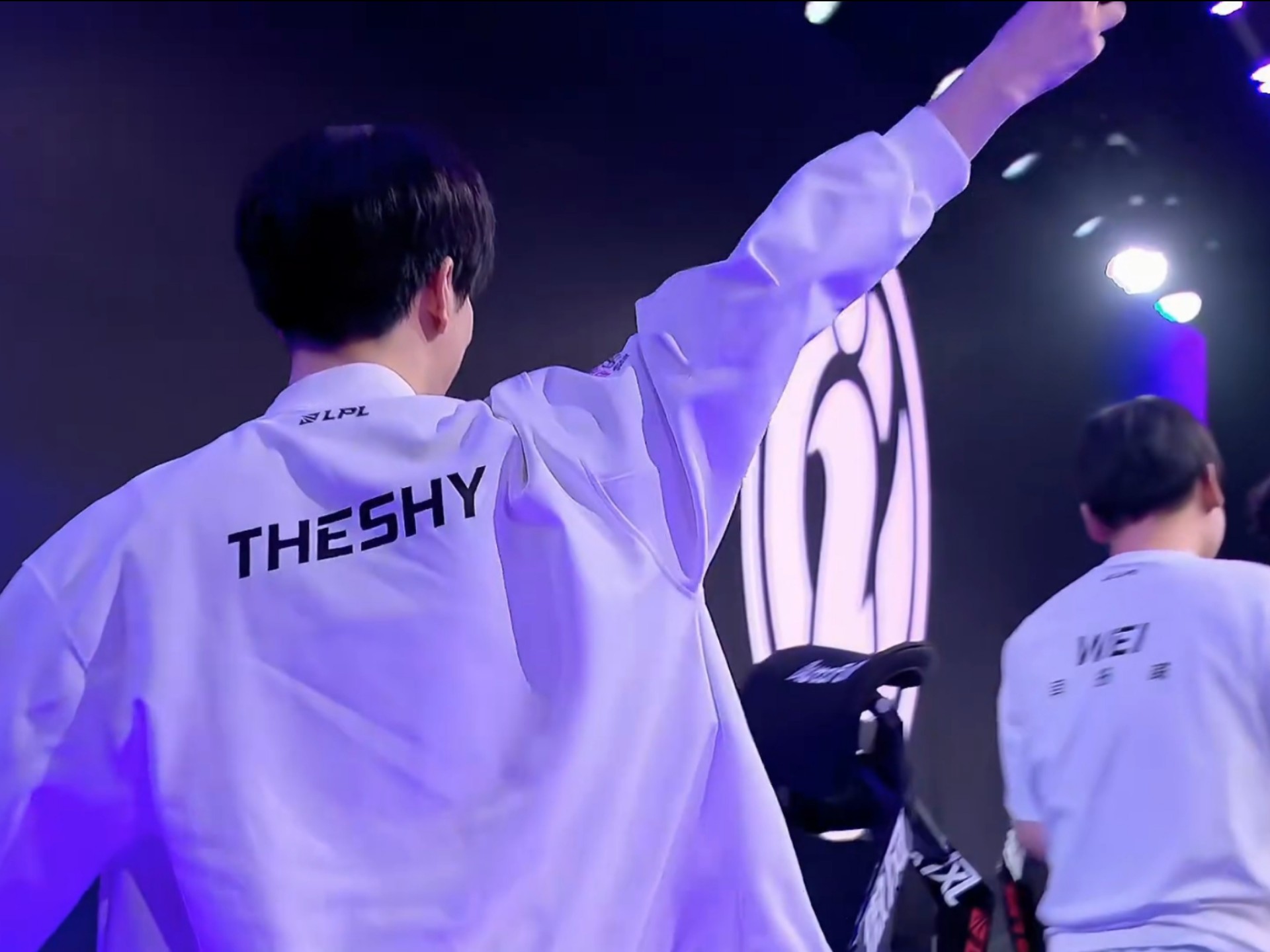 基于赛事自 基于赛事自