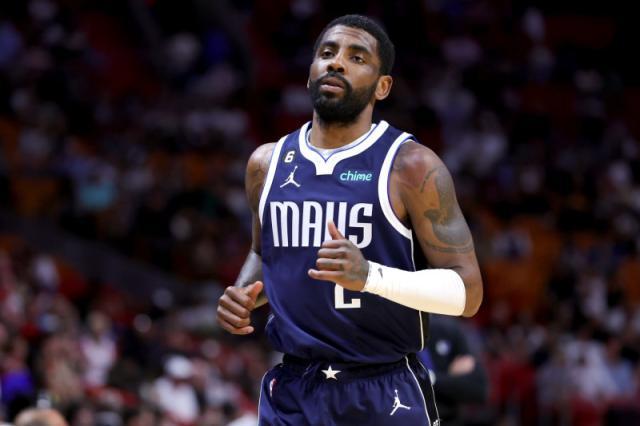 更靠近肋部 更靠近肋部