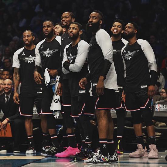 层层叠加 层层叠加